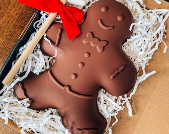 Gingerbread smash box | gingerbread man filled with lollies and chocolates | Christmas gift box | chocolate smash hearts | chocolate