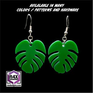 Monstera Leaf Short Earrings