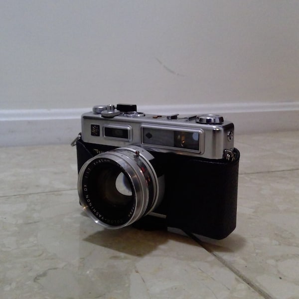 Vintage Yashica Electro 35 GSM 35mm Film Camera with Case