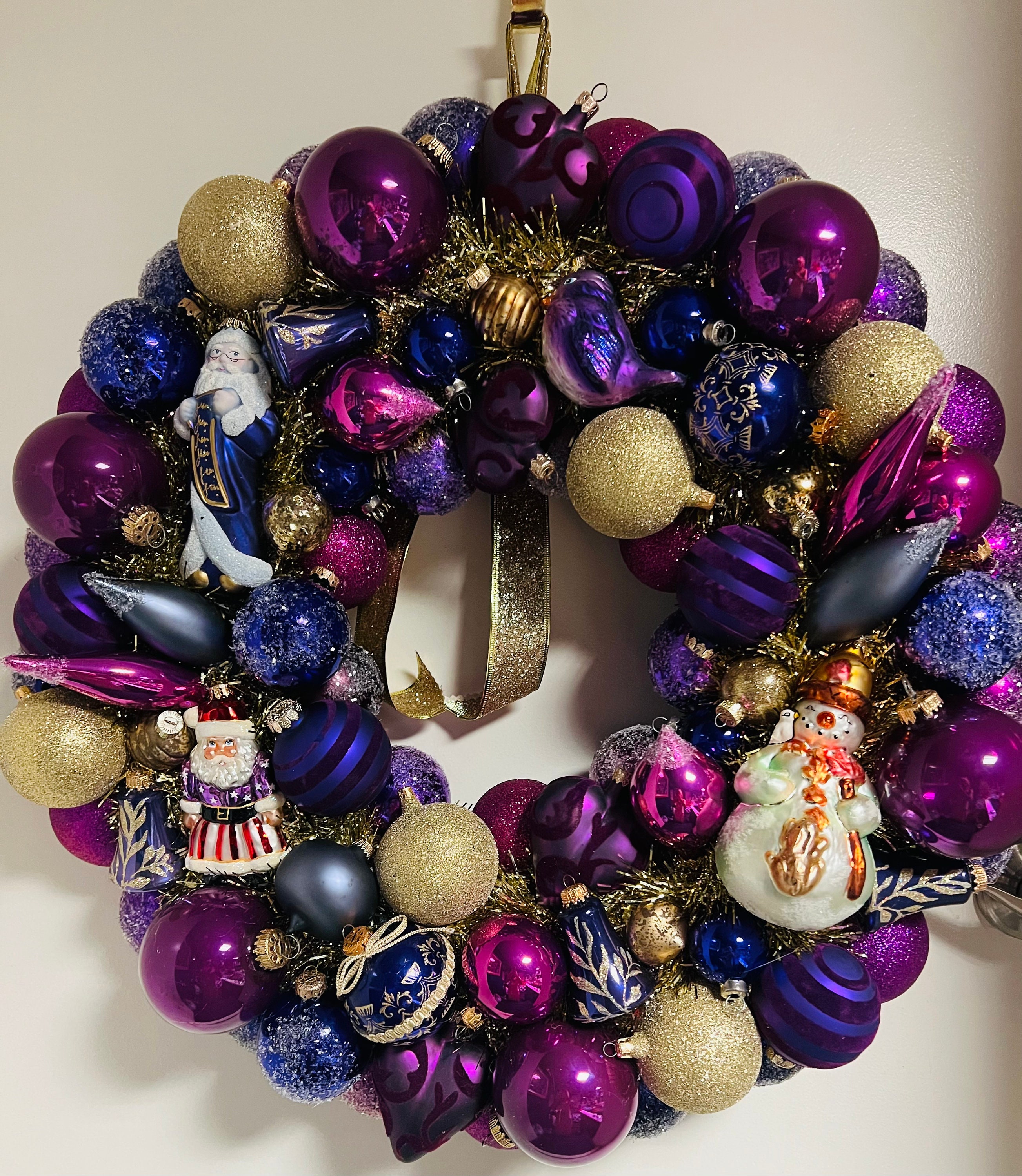 Vintage Glass Ornament Christmas Wreath: Purple & Gold, Santa