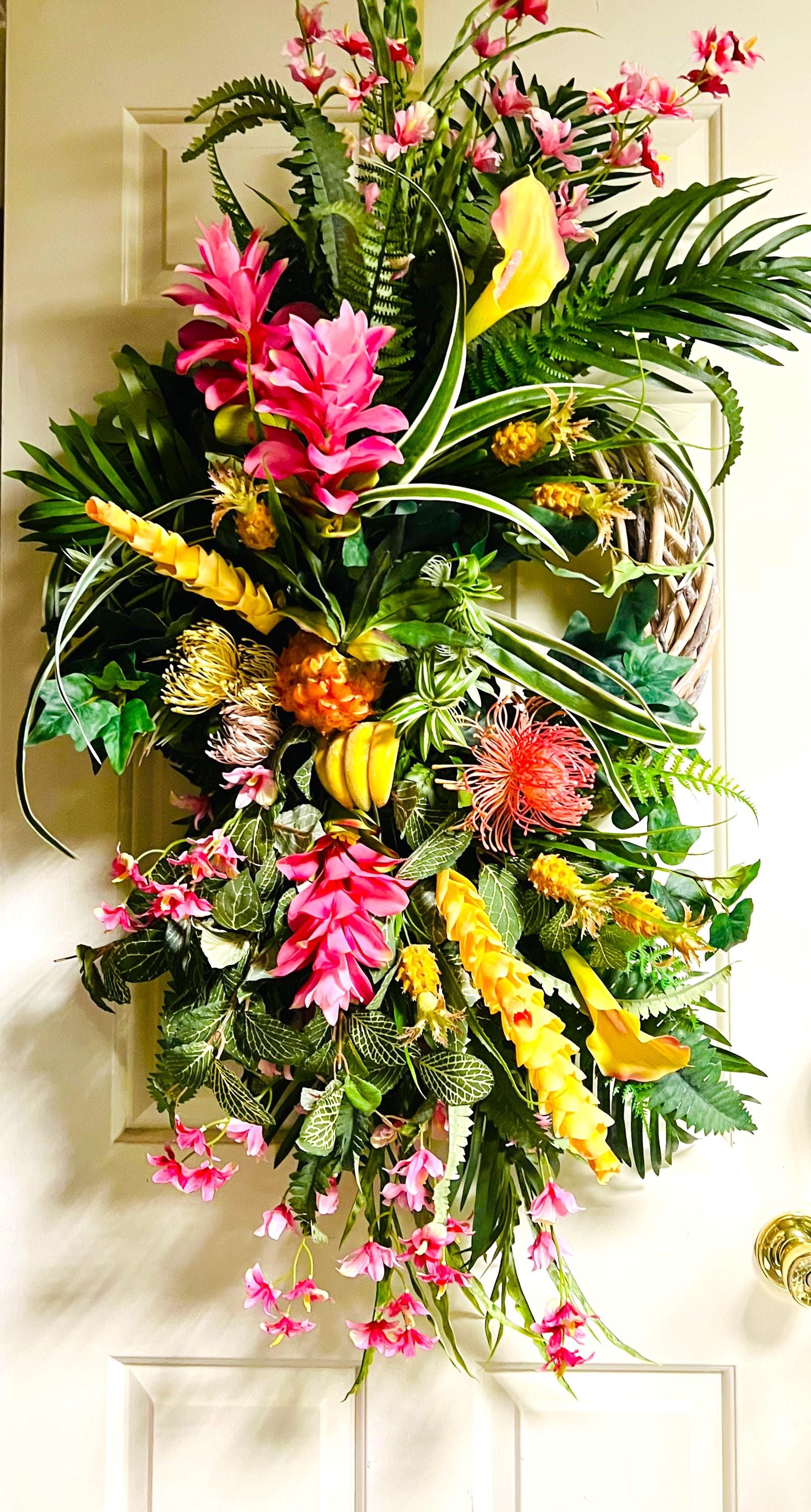 Made to Oder XXL Tropical Wreath, Pink, Yellow Exotic Floral Wreath, Tropical Fruit, Wreath with Lilies & Bromeliads, Cascade Wreath,