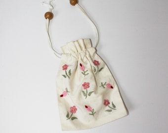 6"x4" Embroidered Pull Tie Bag