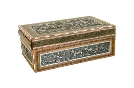 Small Inlaid Wooden Box | Relief | Oriental. - image 1