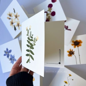 Botanische Karten - Gepresste Blumen - Echte Blumen, getrocknet - Handgemacht - Florale Karte - Geschenk Liebe Freundschaftskarte - Tischkarten - Weihnachtsgeschenk