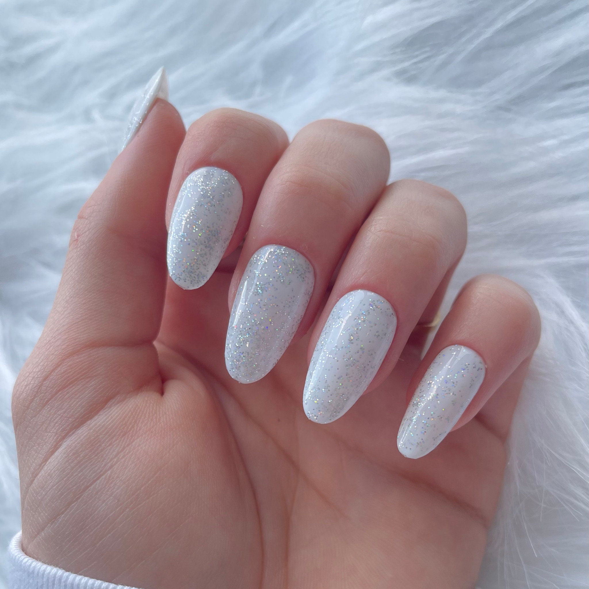 Pink white ombre short round nails | Pink ombre nails, Bridesmaids nails,  Rounded acrylic nails