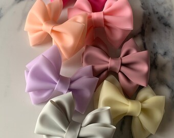 Tiered Jelly Bow Clip