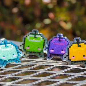 Junimo Glitter Pin