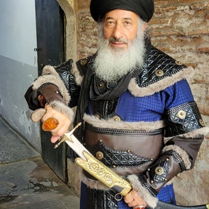 Osman bay, Establishment Osman, episodio Kurulus Osman, Osman ghazi, abito Ottoman bay, ottomanoutfit, abbigliamento turco old school