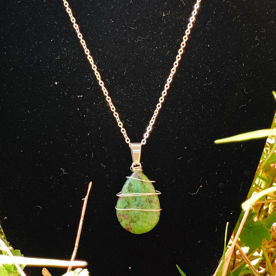 Hand Wrapped Crystal Pendants MalachiteSodalitePeach Agate Unakite
