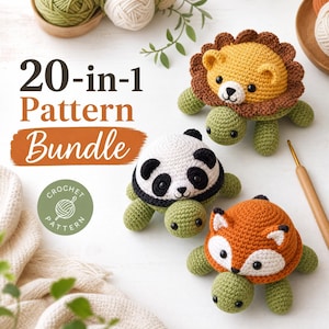Könnte beinhalten: Ein 20-in-1 Pattern Bundle Häkelanleitungs-Set mit drei ausgestopften Schildkröten, deren Köpfe wie ein Löwe, ein Panda und ein Fuchs gestaltet sind. Der Text 20-in-1 Pattern Bundle ist in dunkelbrauner und oranger Schrift zu sehen.