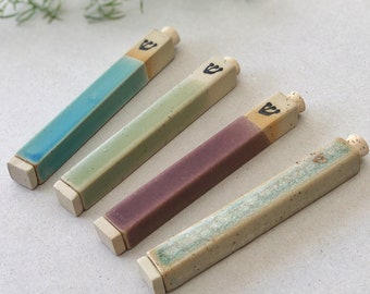 Mezuzah | Minimalistic ceramic mezuzah case | Judaica gifts | modern Jewish gift | outdoor mezuzah