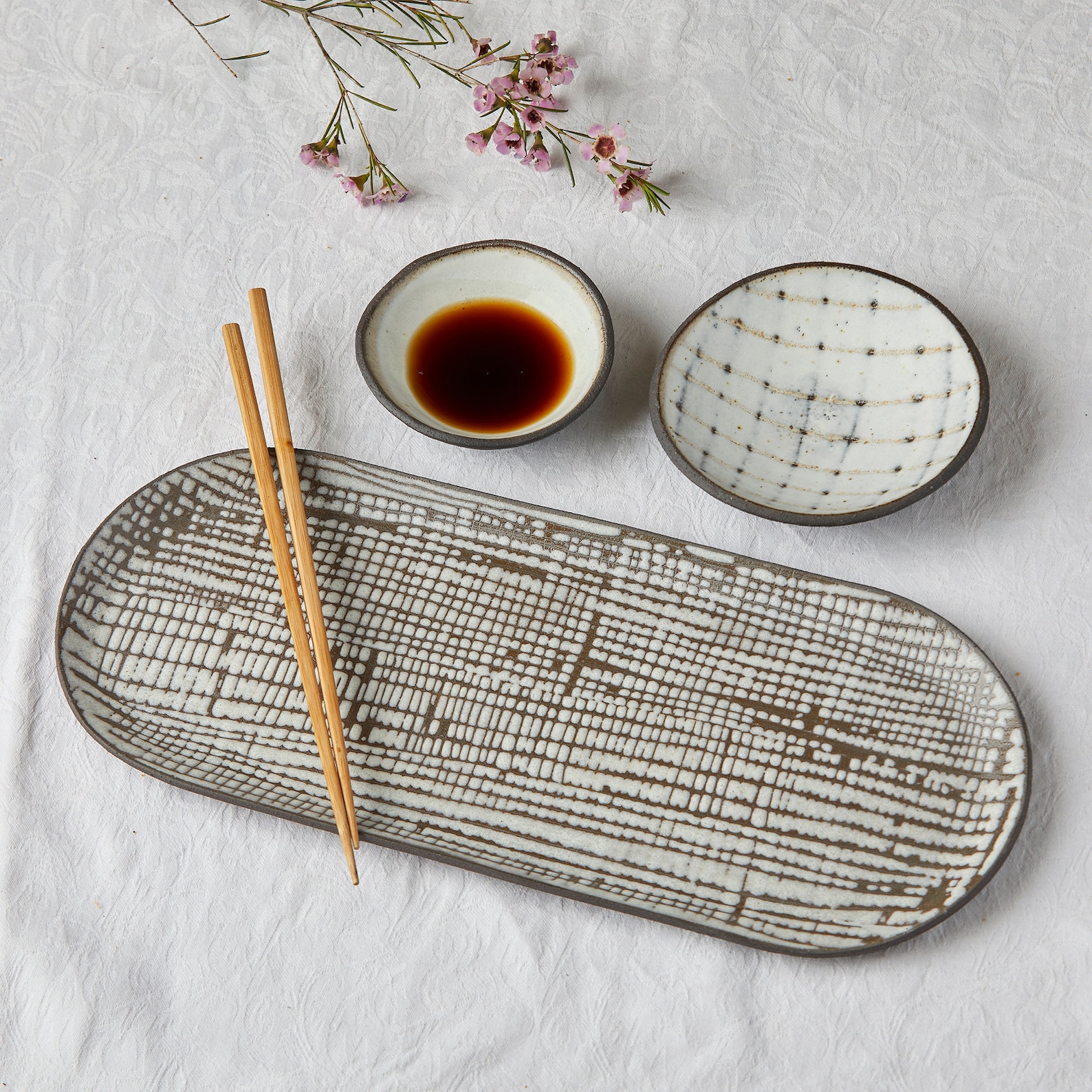 Black and White Ceramic Tray With Pattern | Oval Platters | Japanese ...