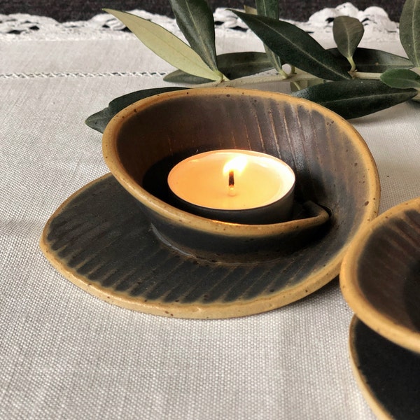 Handmade Stoneware Shabbat Candle Holders: Minimalist Judaica Decor