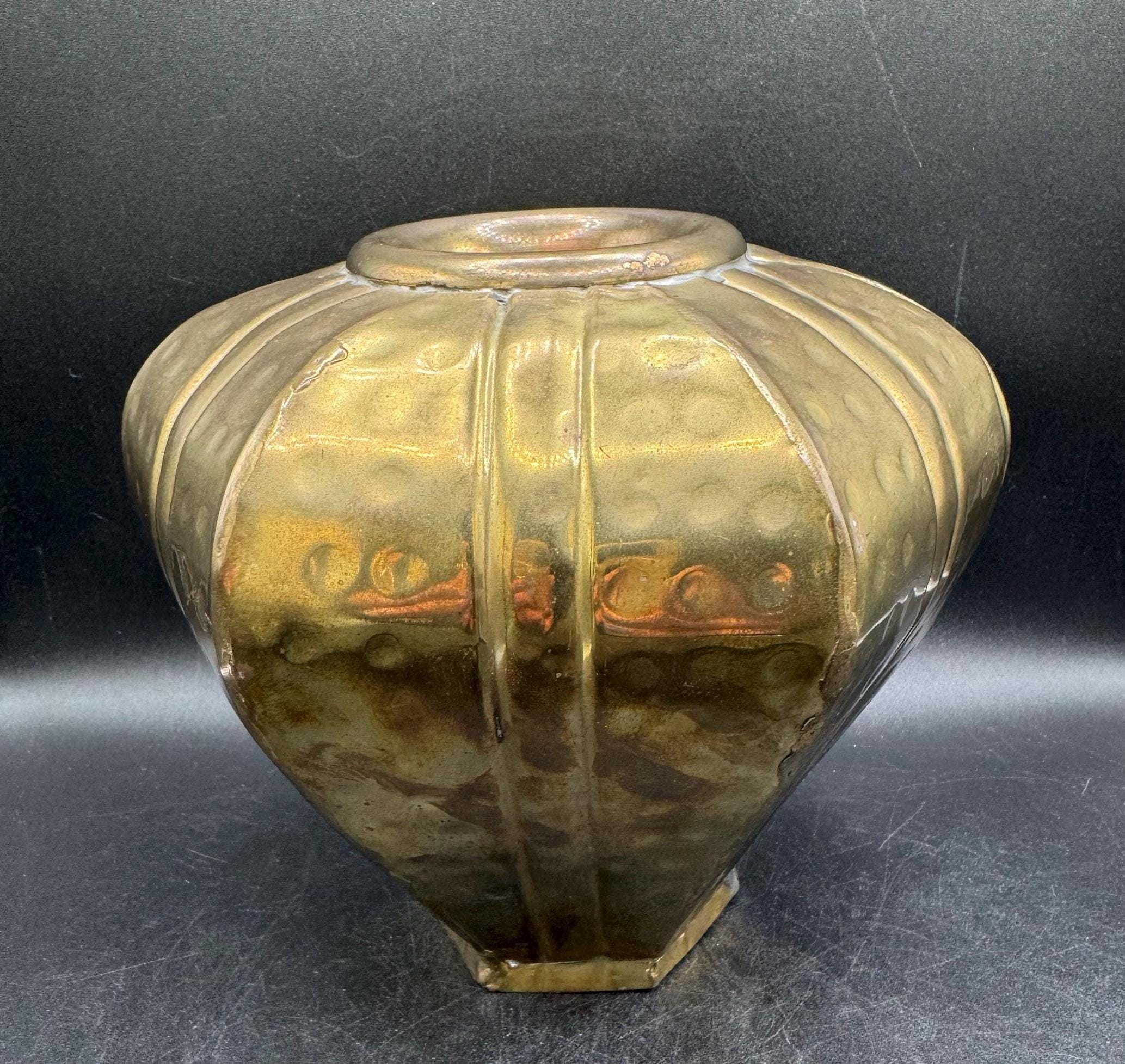 Hammered gold decor vase - Etsy 日本