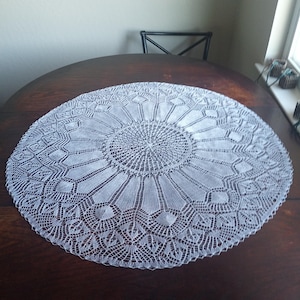Round white tablecloth doily 33 inches (84 cm) diameter