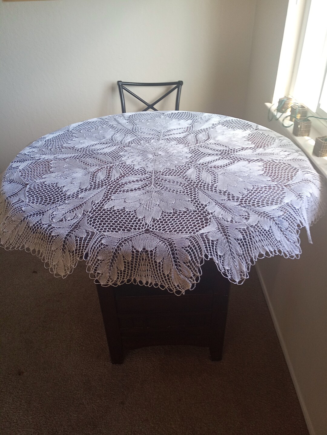 Tablecloth Round White Cotton Knitted Lace 50 Inches 126 Cm in Diameter