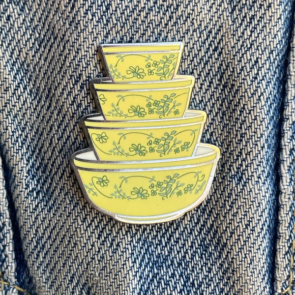 Pyrex Pin Shenandoah Bowls Set