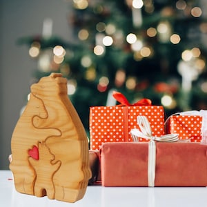 Casse-tête de famille ours en bois, 3 personnes, figurines d'animaux, cadeaux souvenirs de famille, cadeau pour parents, nom en vinyle, casse-tête de famille, cadeaux de Saint-Valentin image 6