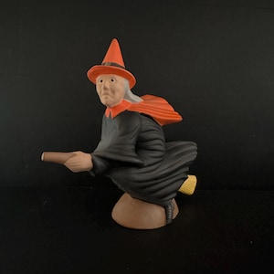 Vintage 1970&#39;s Halloween - Hand Painted Halloween Vintage  - FLYING WITCH On BROOM Halloween Ceramic Figurine Statue -
