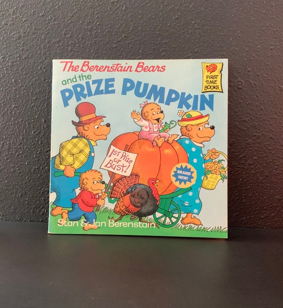 Vintage Berenstain Bears Halloween Book - The Prize Pumpkin
