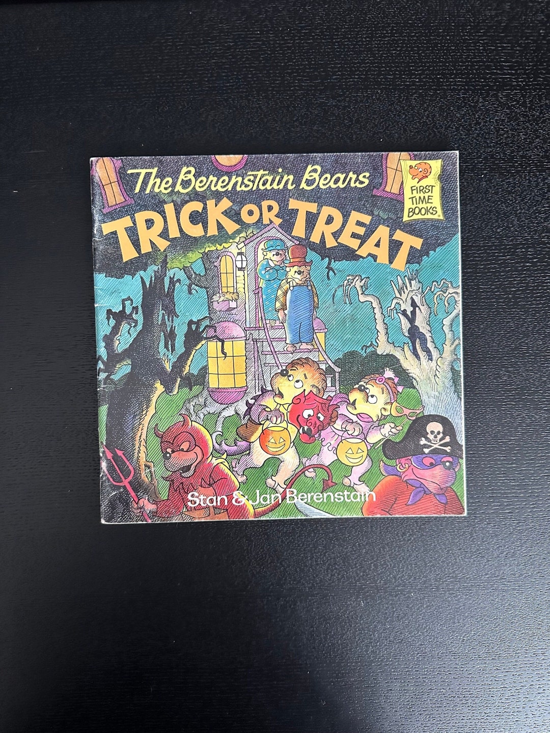Vintage Halloween Book the Berenstain Bears Trick or Treat Halloween