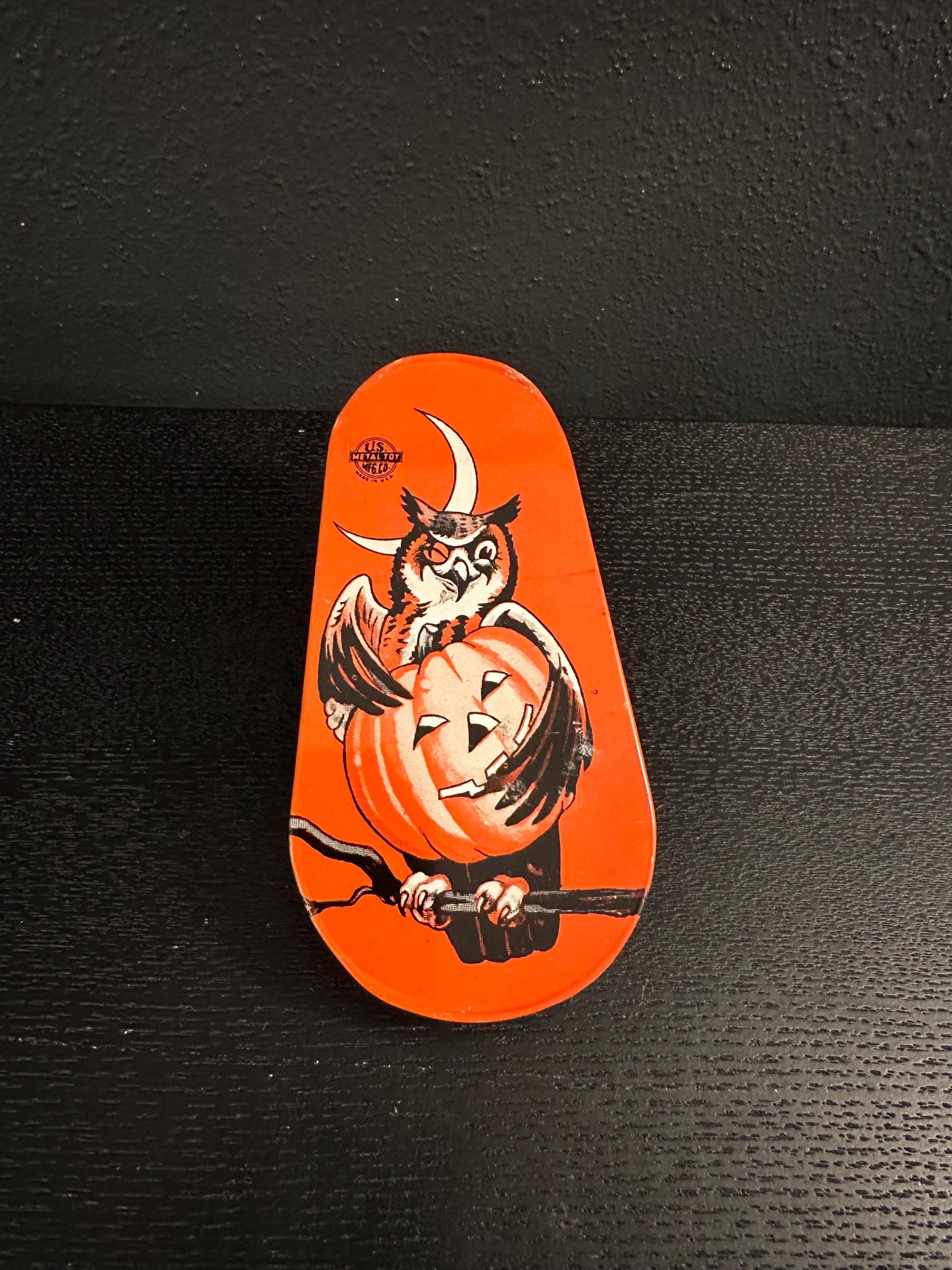 Vintage Halloween Noisemaker: US Metal Ratchet Toy, Owl & Jack-o'-Lantern