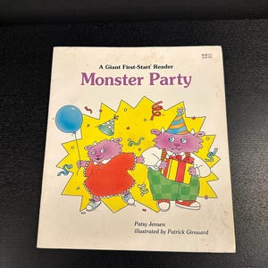Vintage Halloween - Vintage Monster Party Paperback -  Troll First Start Reader - Vintage Halloween Book - 1990s Halloween -