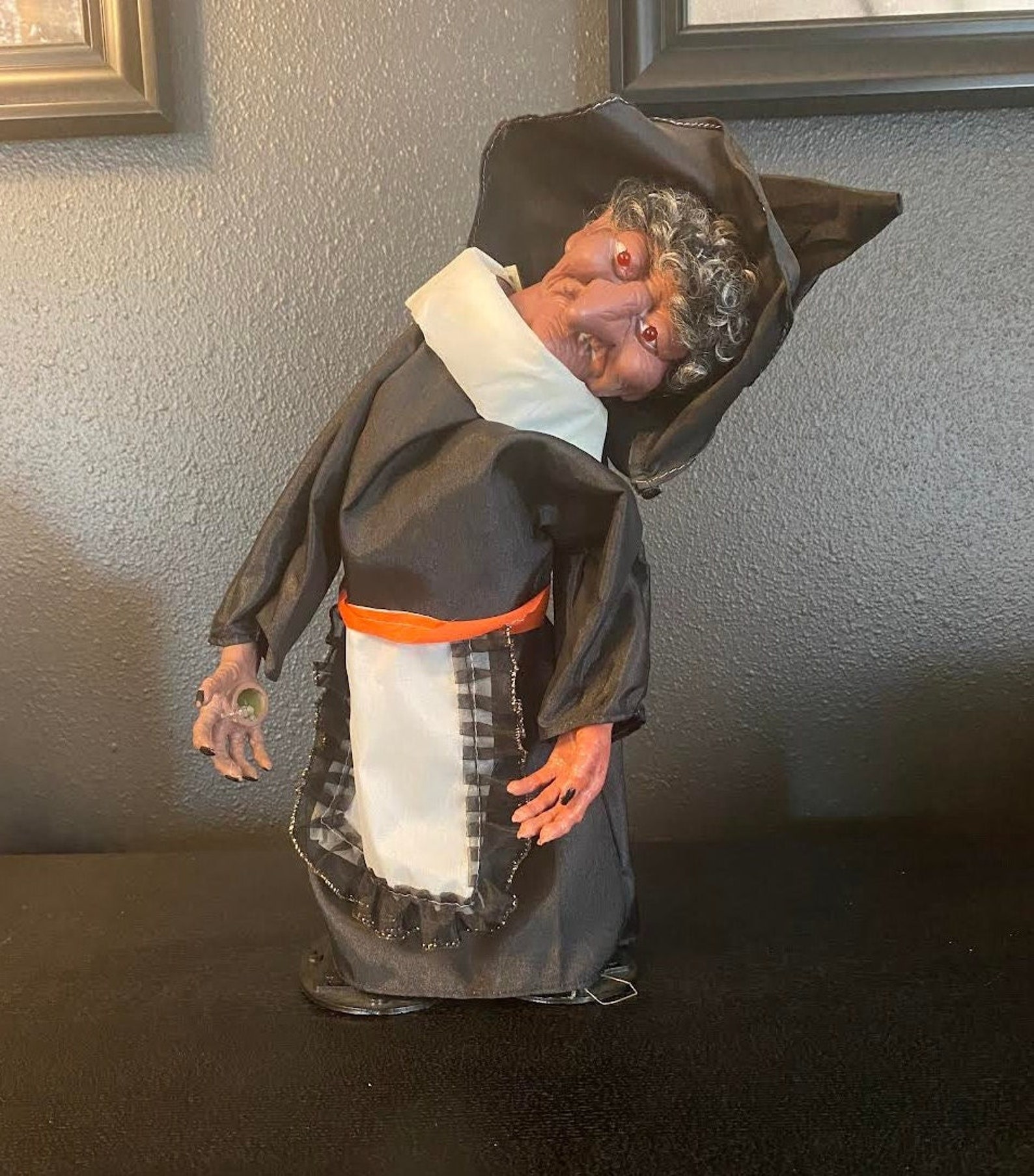 Vintage Halloween 1993 Animatronic Witch Animated Witch Etsy Canada