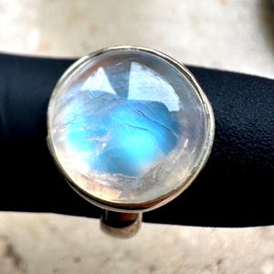 Großer Runder Mondstein  Ring  925 Silber   Handgefertigter Edelsteinring 57 Natürlicher Schmuck  Geschenkidee Orchardes