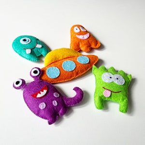 Felt catnip toy Aliens, Cat toy Space