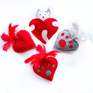 Red felt cat toys catnip heart, Valentine's Day cat toy