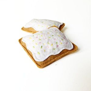 Felt catnip toy Cookie, Food cat toy