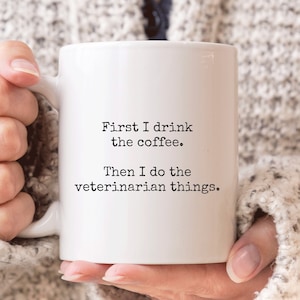 Small & Big animal Veterinary Medicine Joke 14oz Travel Mug – I love  Veterinary