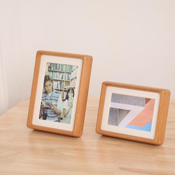Photo Frame | 4x6 | 5x7 | 6x8 | 8x10 | Wood | Personalized Gifts | Teak | Black Walnut | Rustic | Nordic | Wall | Table | Picture print