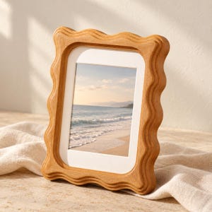 Wavy Wooden Picture Frame, Scalloped Edge Photo Display, Black Walnut or Teak, Retro Decor (4x6, 5x7, 6x8, 6x6, 8x10, A4)
