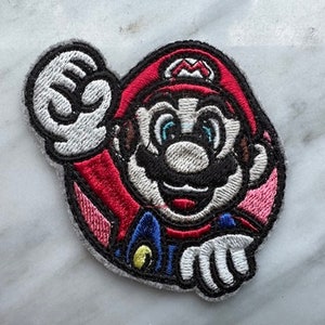 Super Mario Bros. Mario Bügelbild Super Mario Adventure: Mario Icon Aufnäher - Level Up Your Style!