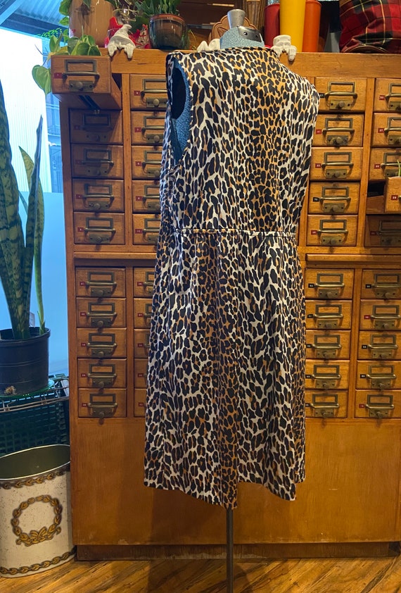 Vintage Vanity Fair leopard nightie - image 2