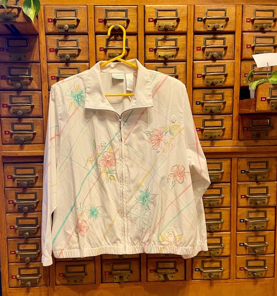 Koret Francisca Petites white floral zip up jacket
