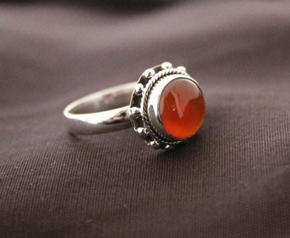 Bague en cornaline avec pierres precieuses Bague en pierre ronde Bague faite main Bague en argent sterling 925 Bague faite main Bague de createur Bague boheme Bague incroyable Etsy Canada