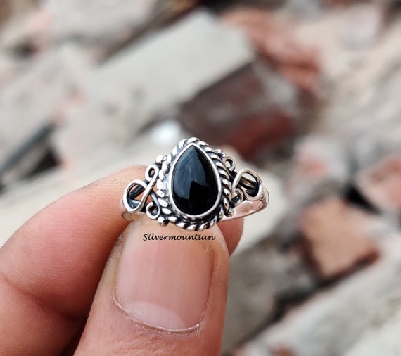 Black Onyx Ring, 925 Sterling Silver Ring, Band Ring, Pear Stone Ring, Silver Gift, Gemstone Ring, Engagement Ring, Onyx Jewelry, Love Gift. Black Onyx Ring, 925 Sterling Silver Ring, Band Ring, Pear Stone Ring, Silver Gift, Gemstone Ring, Engagement Ring, Onyx Jewelry, Love Gift.