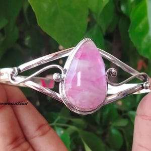 Rosa Mondstein Armreif, 925 Sterling Silber Armreif, verstellbarer Armreif, Armreif in Birnenform, Frauen Männer Armreif, stilvoller Armreif, Weihnachtsgeschenk