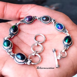 Svart opalarmband: Justerbart armband i sterlingsilver med ädelstenar