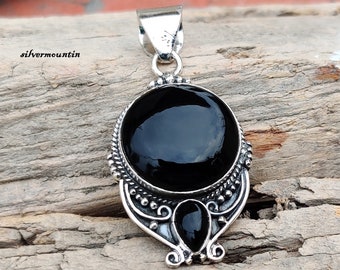 Designer Onyx Pendant 925 Sterling Silver Pendant Oval Gemstone Pendant Christmas Gift Idea Black Onyx Silver Pendant Handmade Pendant