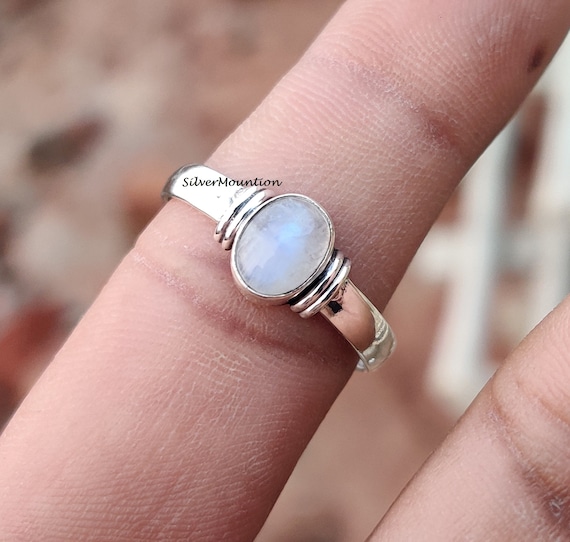 Sterling Silver Dainty Oval Rainbow Moonstone Ring Sterling Silver Dainty Oval Rainbow Moonstone Ring