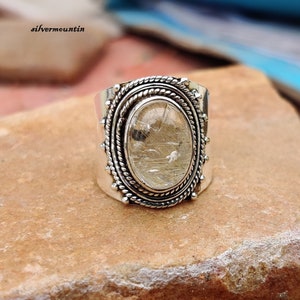 Handmade Rutilated Quartz Ring: 925 Sterling Silver Band