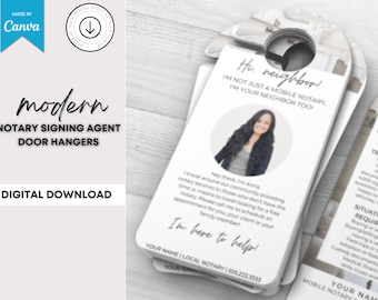 Op de afbeelding: Witte deurhangers met de tekst "Modern Notary Signing Agent Door Hangers" en "Digital Download". Eén hanger toont een foto van een vrouw en de tekst "I'm not just a mobile notary, I'm your neighbor too!"