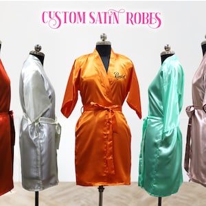 Gepersonaliseerde gewaden Aangepaste set gewaden Kimono-gewaden Bruidsgewaad Aangepaste gewaden Aangepast cadeau Verjaardagsgewaden bruidsmeisje Satijnen gewaad
