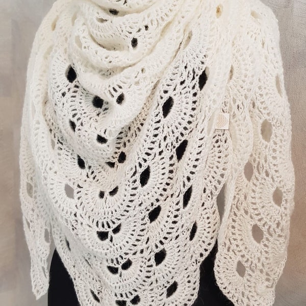 Mantón de crochet blanco, chal de virus hecho a mano, bufanda de crochet de encaje, chal de triángulo de boda, accesorios de mujer, regalo de crochet para ella