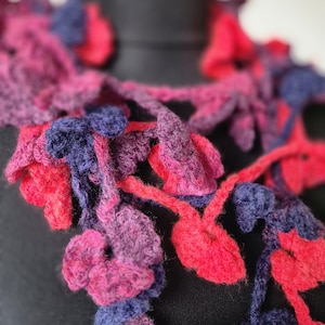Flower scarf, colorful crochet spring lariat, women accessories, perfect gift for a flower lover, ready to ship handmade crochet necklace