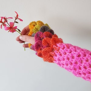 Bonbons d'automne, mitaines en écailles de dragon au crochet faites main, mitaines douces et chaudes en point de crocodile, cadeau parfait, accessoires pour femmes